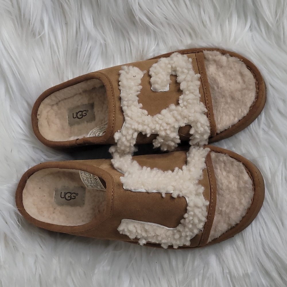 Ugg slippers